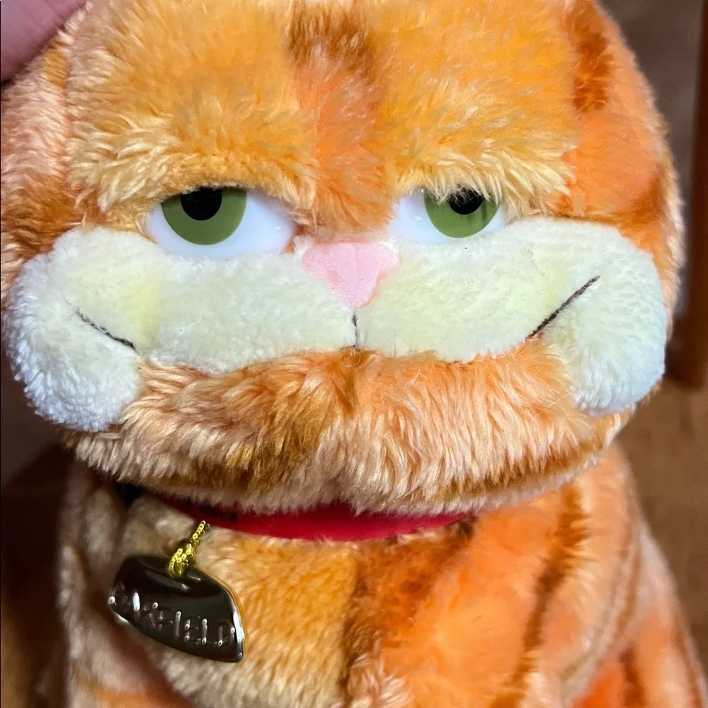 Vintage Ty Orange and Cream Cat Plush Garfield 2004